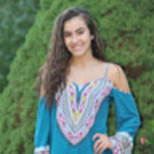 Meet your Posher, Alejandra